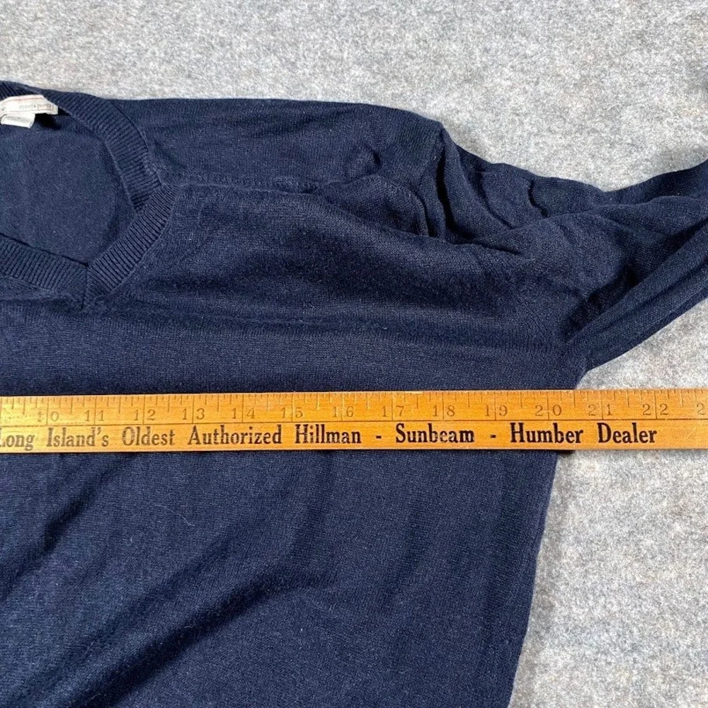 J Crew V Neck Linen Blend Long Sleeve Sweater‎ Navy Blue Men's Sz M Basic Staple